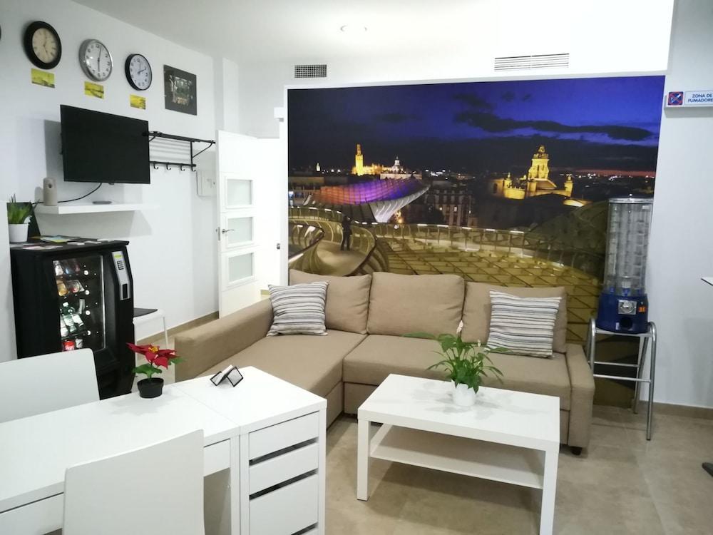 Sunnylivings Otel Sevilla Dış mekan fotoğraf
